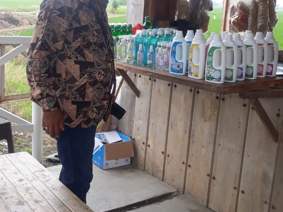 Kesuksesan Penjualan Produk di Kecamatan Tirtajaya: Parfum Laundry, Sabun Cuci Baju, dan Sabun Cuci Piring Ludes Terjual